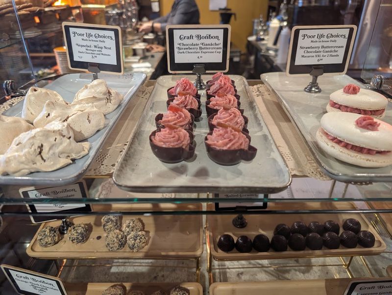 Crafting Chocolate From Cacao Beans Is A Whole Experience