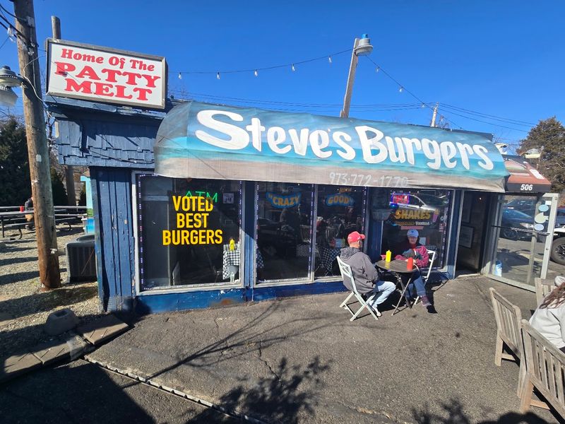 Steve's Burgers, New Jersey