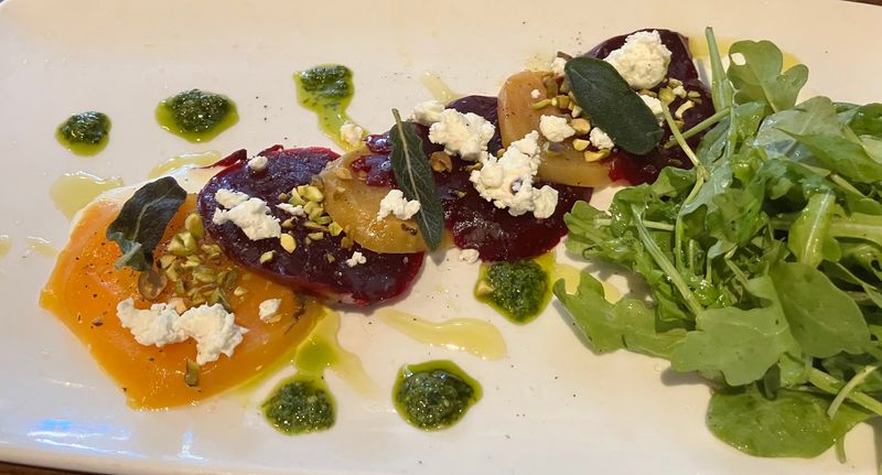 Locally Sourced and Organic Ingredients That You Can Actually Taste