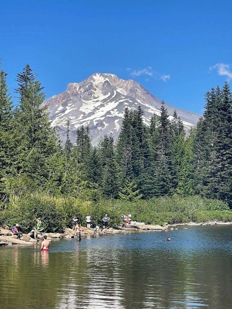 Mirror Lake Loop Trail, Mount Hood National Forest, Oregon