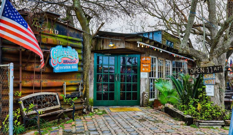 Gilhooley's Restaurant & Oyster Bar, Texas