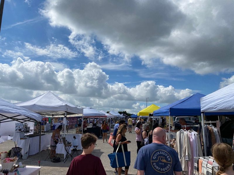 Why This Market Keeps Pulling People Back Week After Week