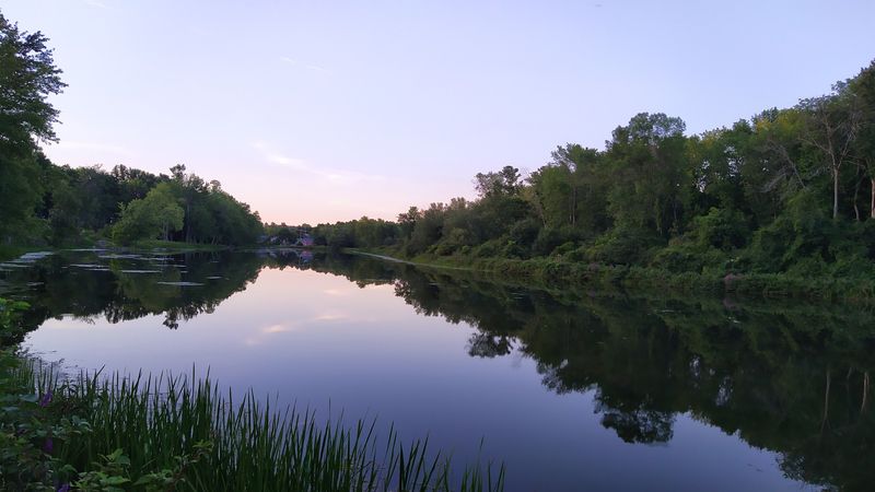 A Simple Coffee To Sunset Plan That Fits Shoulder Season Weather