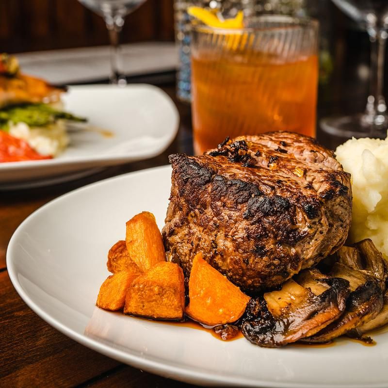 Steakhouse Cuts Cooked With Precision and Real Attention to Quality