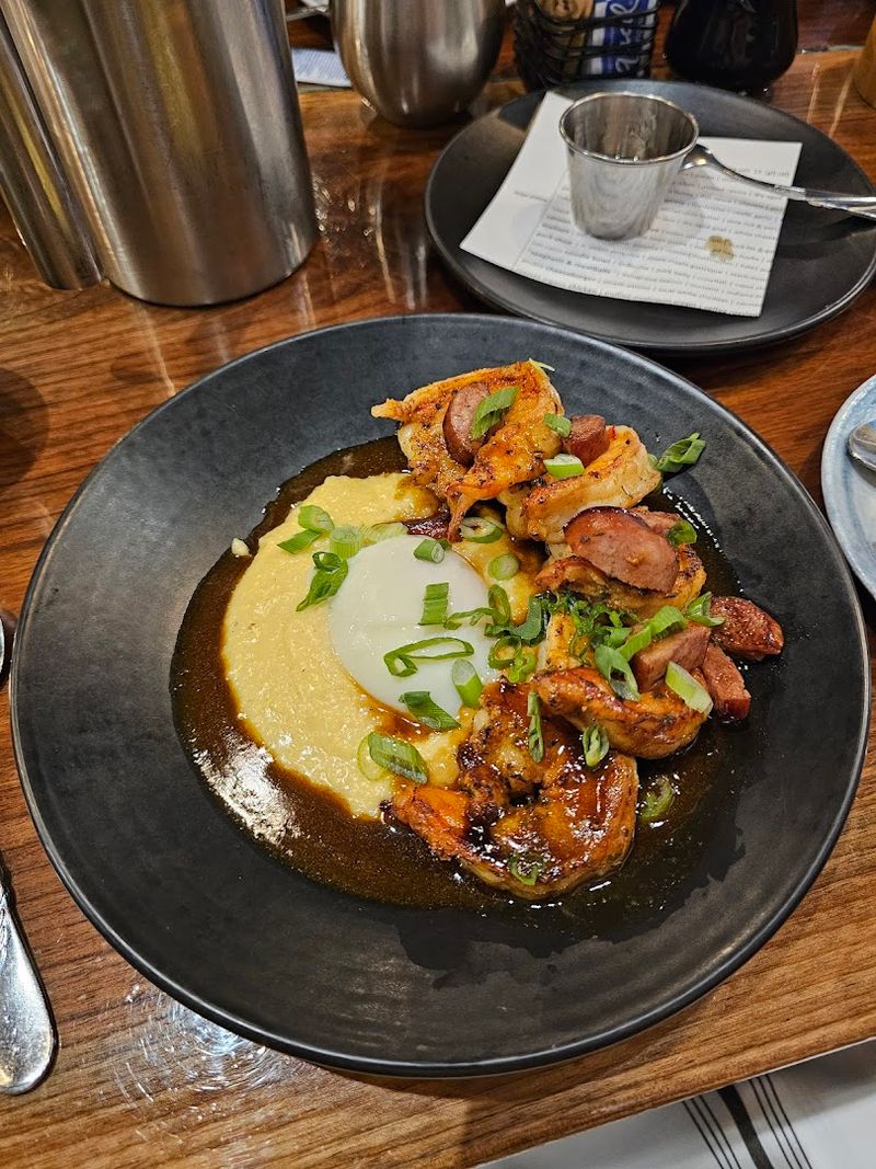 Hours, Reservations, and What to Know Before You Go