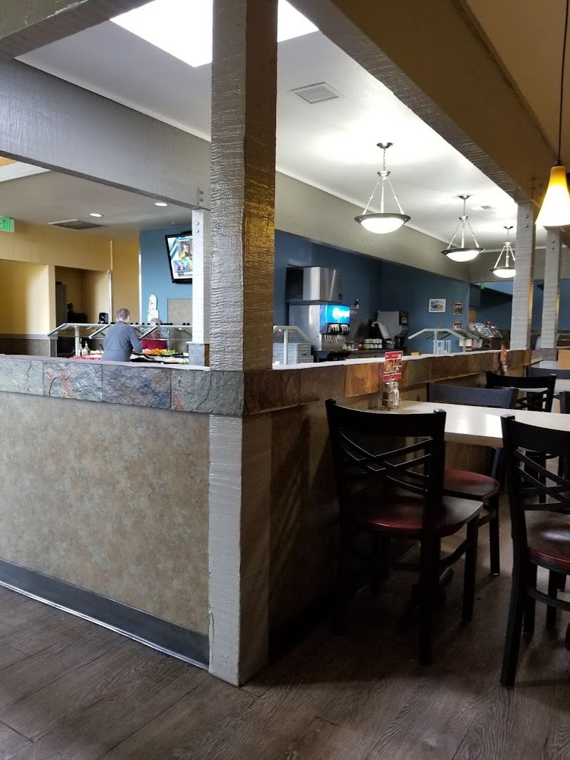 Izzy's Restaurant and Buffet, Salem, OR