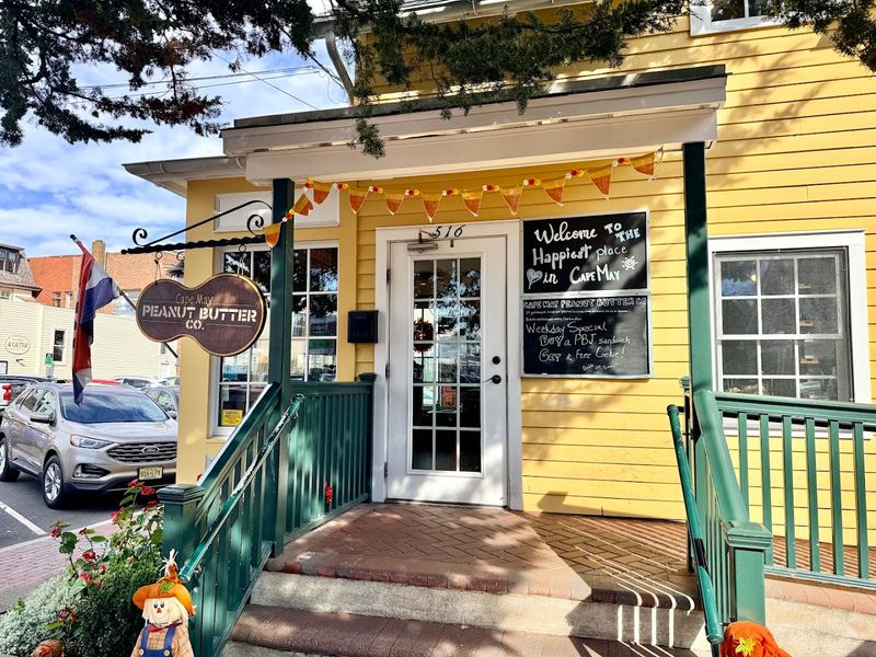 Dog Treats That Make Four-Legged Visitors Feel Right at Home