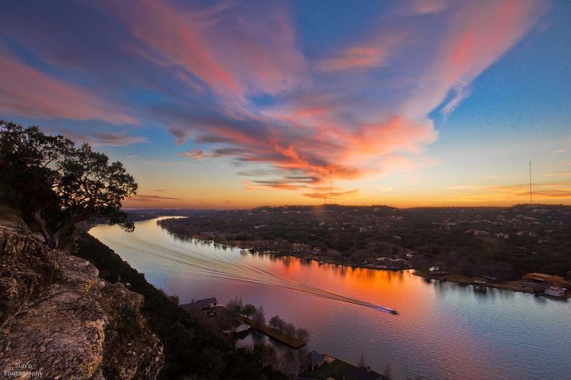 Sunset Finish: Mount Bonnell