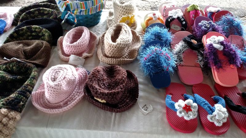 Handmade Crafts and Artisan Goods That Tell a Local Story