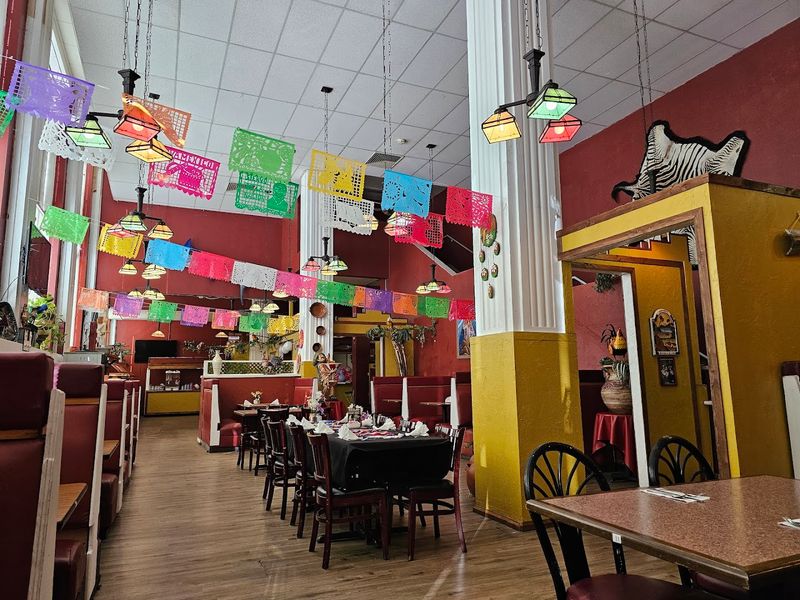 Sizzlin Downtown Buffet Family Restaurant, Klamath Falls, OR