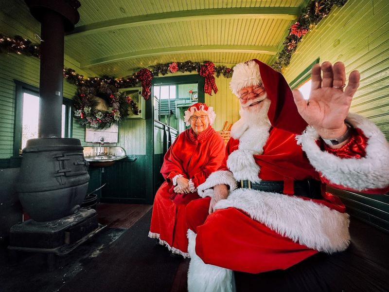 The Christmas Train Tradition That Families Keep Coming Back For