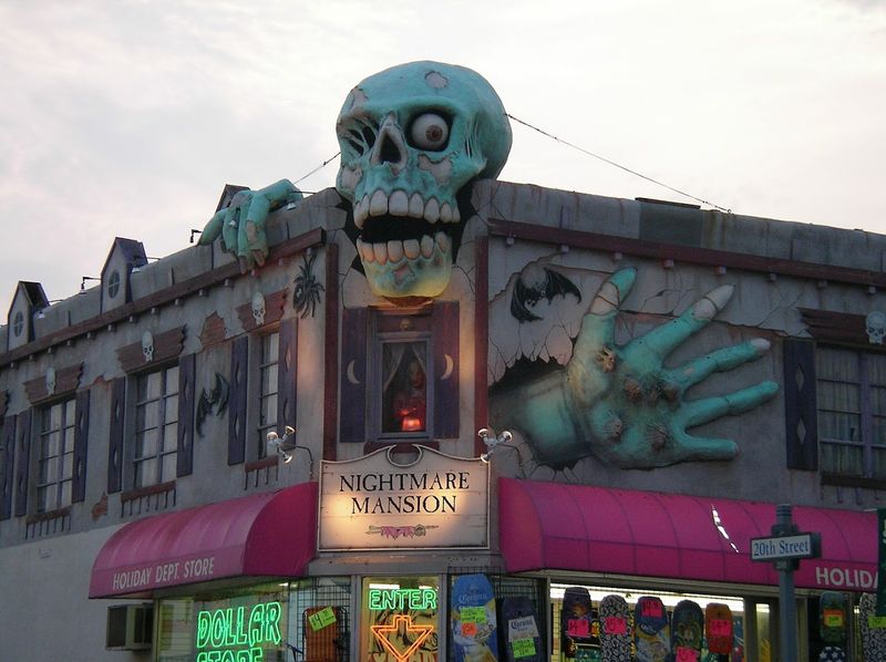 A Legendary Atlantic Avenue Fixture