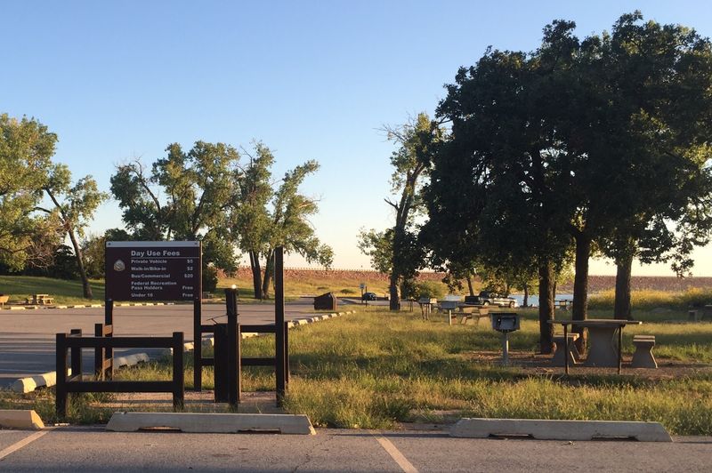 Planning Your Visit: Practical Tips for Canton Lake