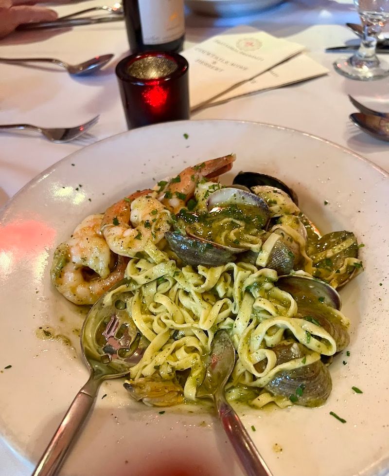 Evviva Trattoria, Bend, Oregon