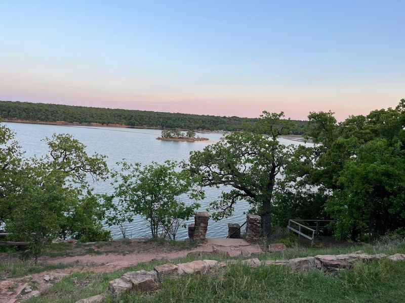 Paddling Around on Canoes, Kayaks, and Paddleboards