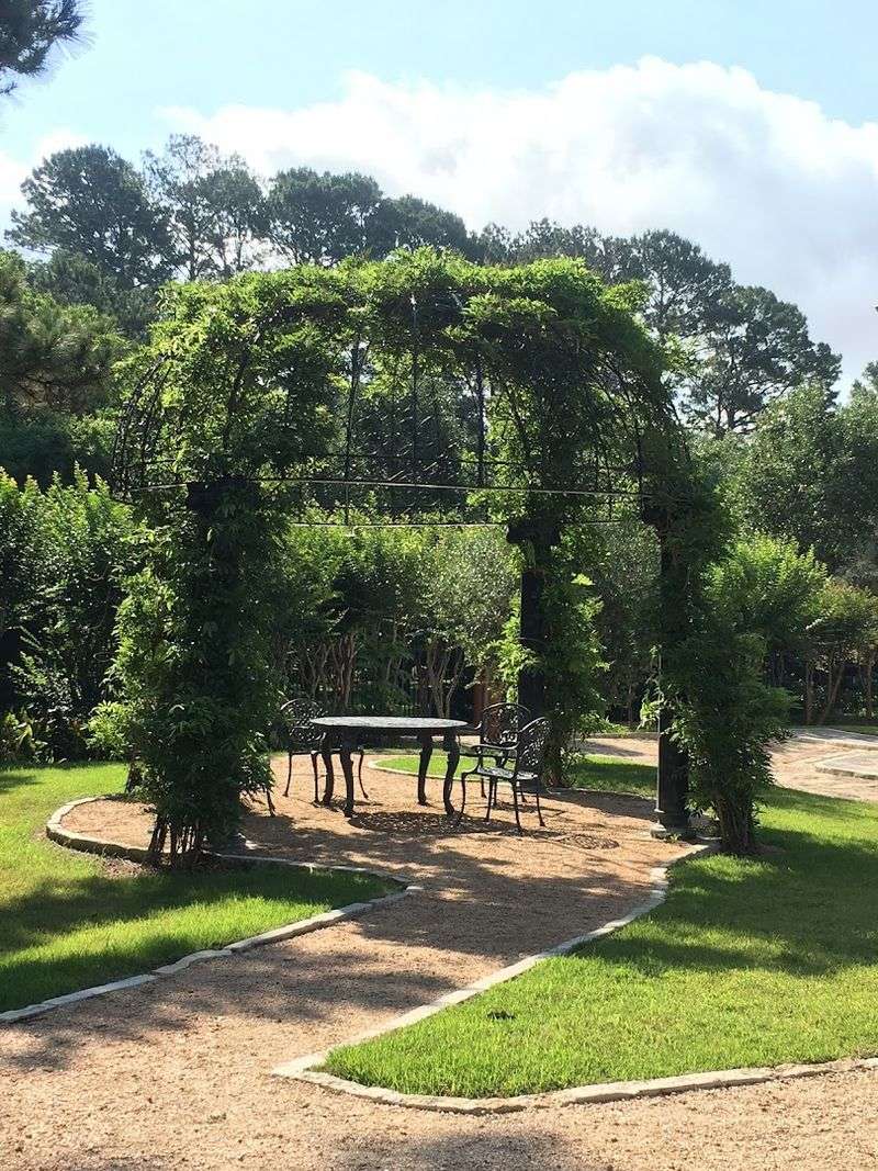 A Garden Straight Out of a Storybook