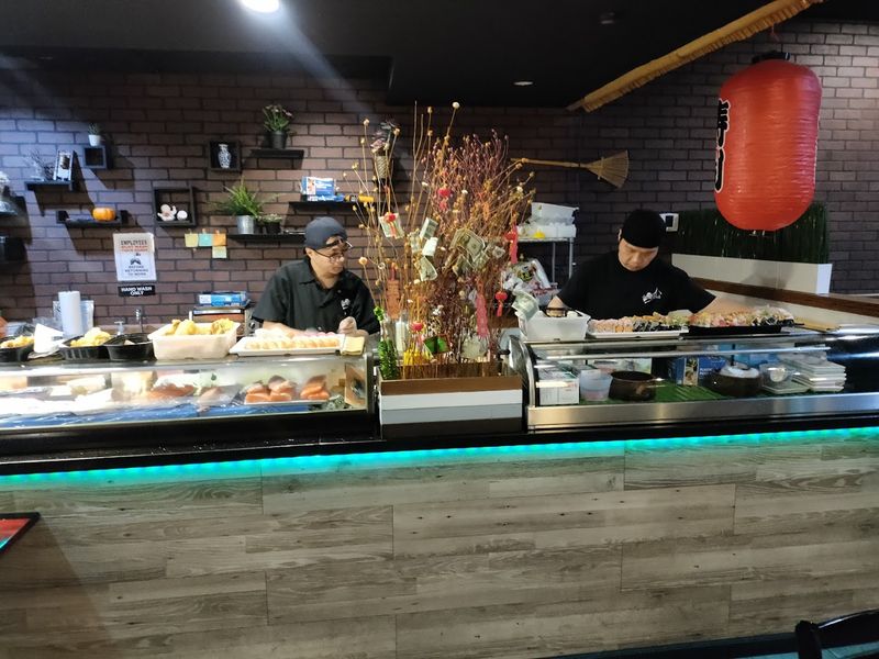 Hours and Location Make It Convenient for Weekday Lunches and Weekend Dinners