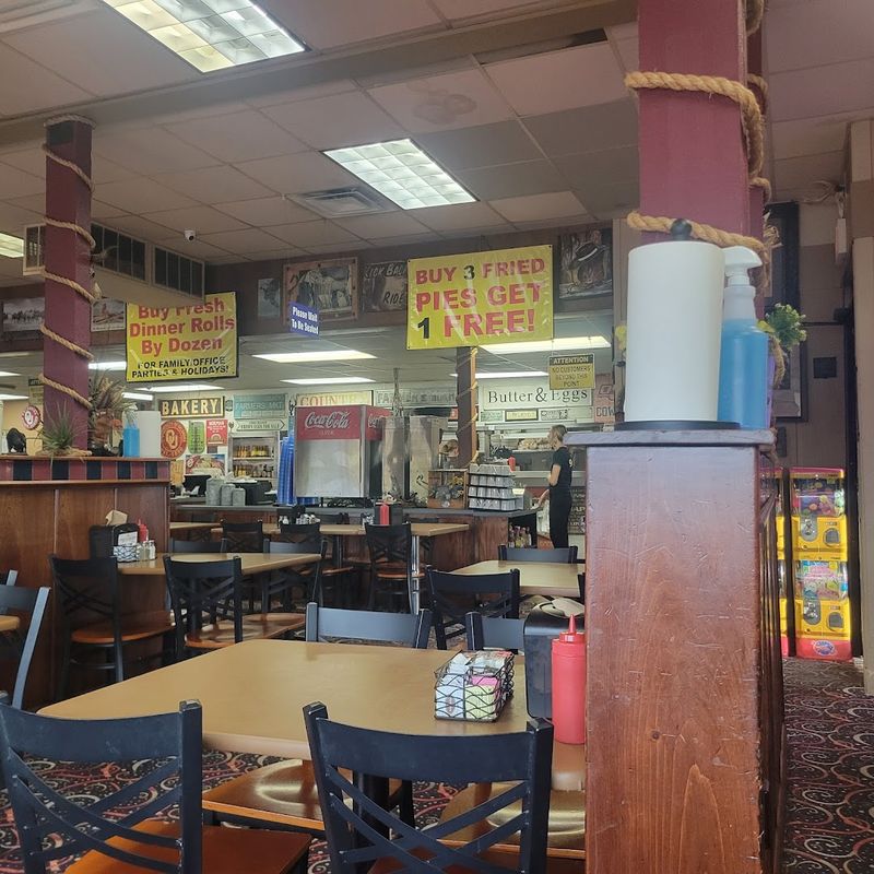 Service Keeping Coffee Cups Full Every Five Minutes