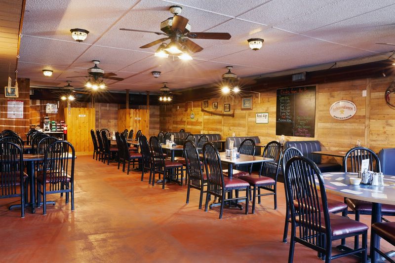 Generous Portions and the Kind of Service That Feels Personal