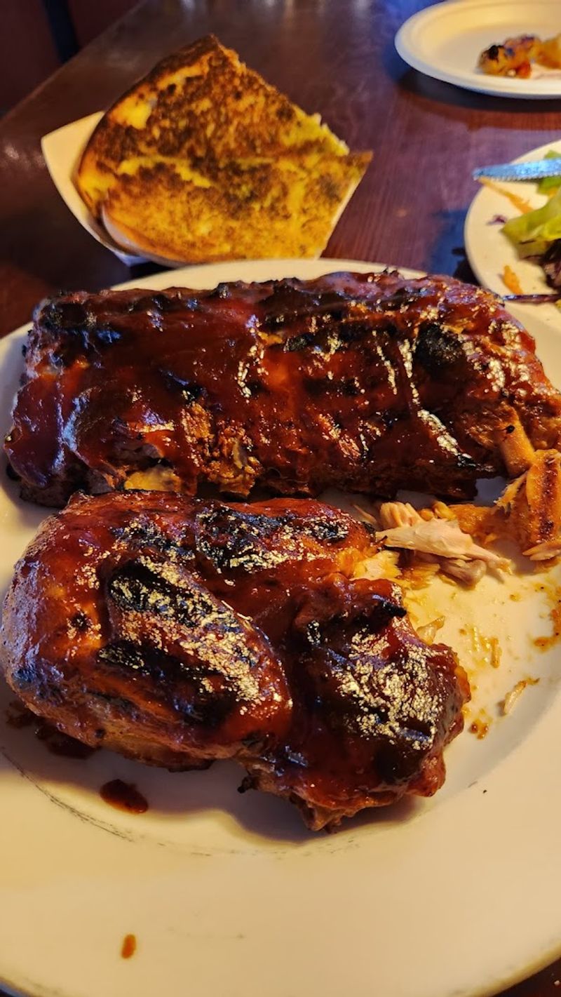 BBQ Chicken Worth the Drive on Its Own