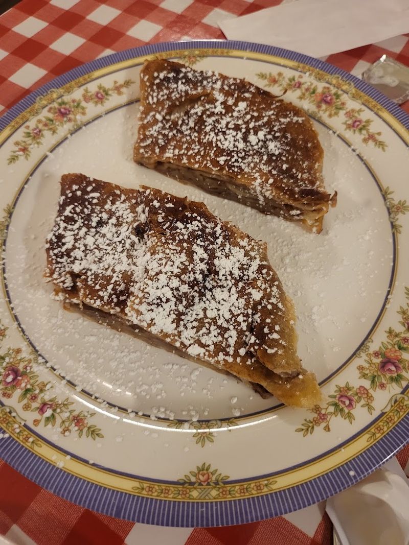 Fresh Rye Bread and Bakery Extras Worth Taking Home