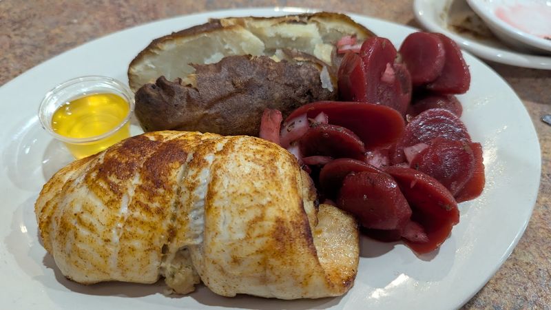 Mile-High Portions That Redefine What a Plate Should Look Like