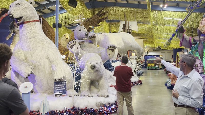 The Guided Tour Experience