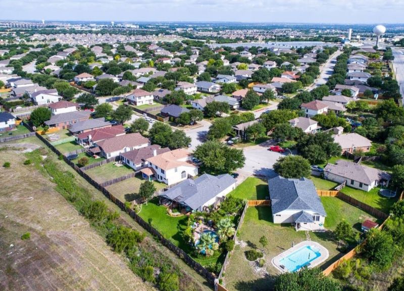 Austin Studios and Pflugerville (Spy Kids, 2001)