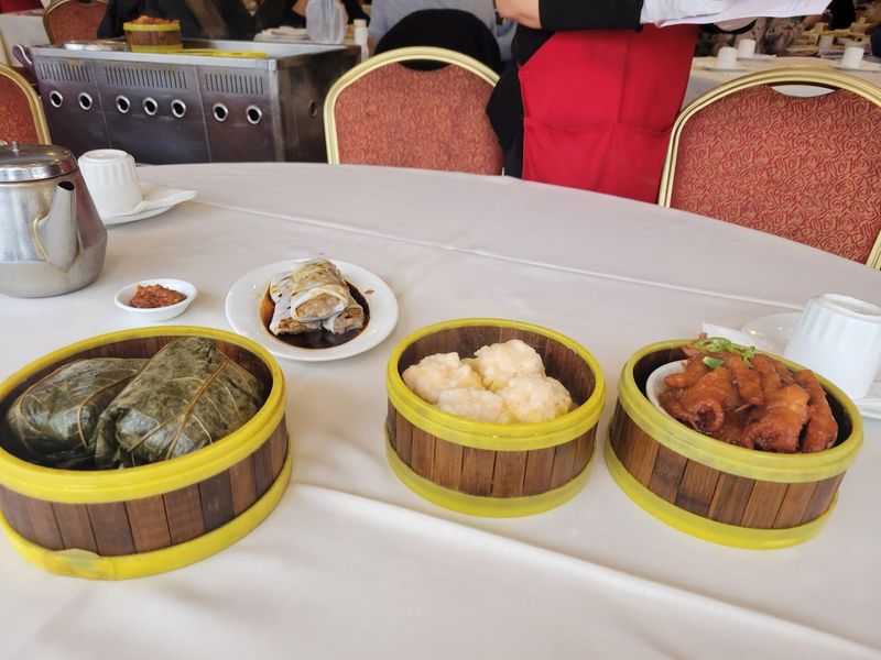 Sticky Rice in Lotus Leaf Is a Must-Order