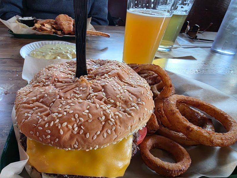 The Jumbo Cheeseburger That Earns Every Bit of Its Reputation