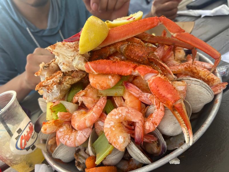 A Menu Built Around Honest Coastal Cooking