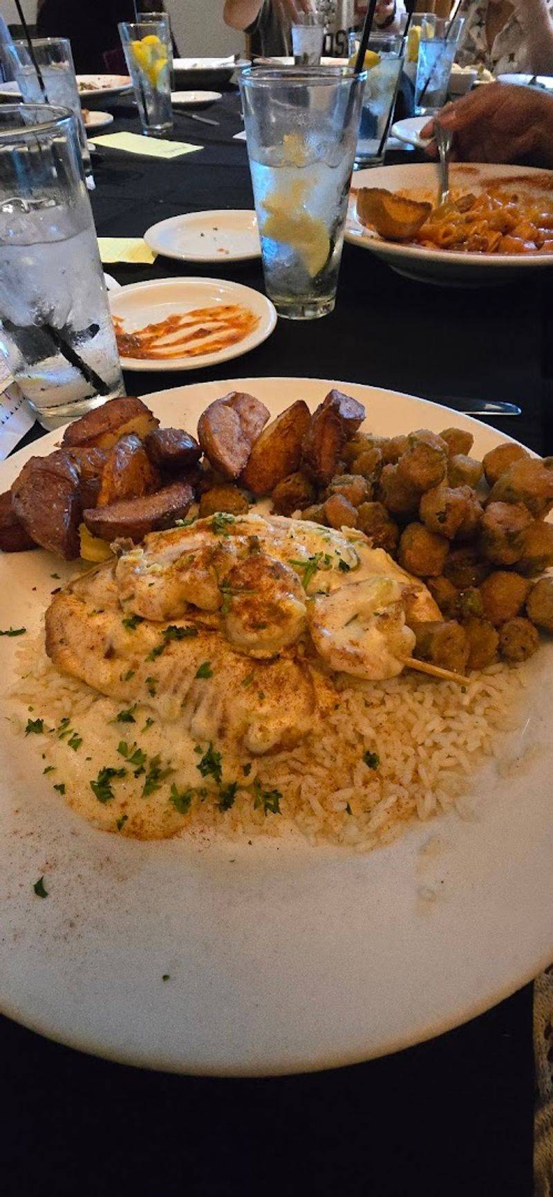 Brunch at Pearl's Is Its Own Kind of Weekend Religion