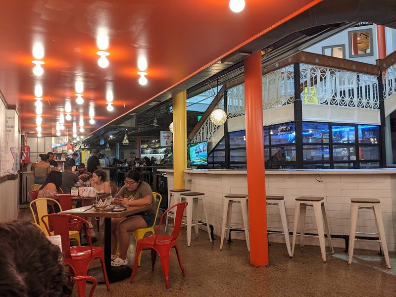 How the Space Makes You Feel Differently About Dining Out