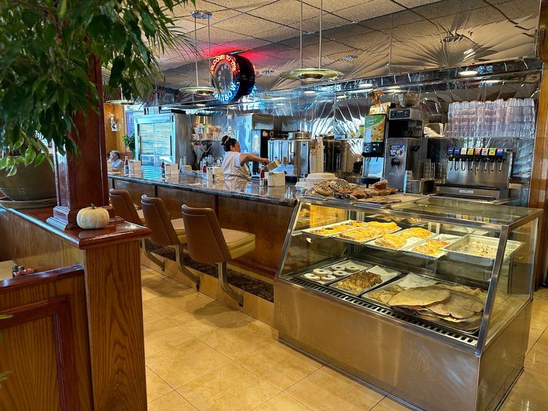 A Menu So Big It Demands a Second Visit