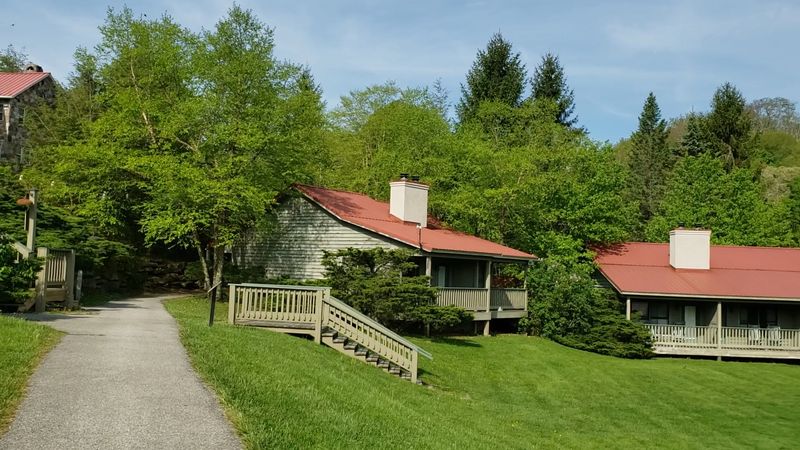 Cabins, Cottages, and Rooms Built for Unwinding