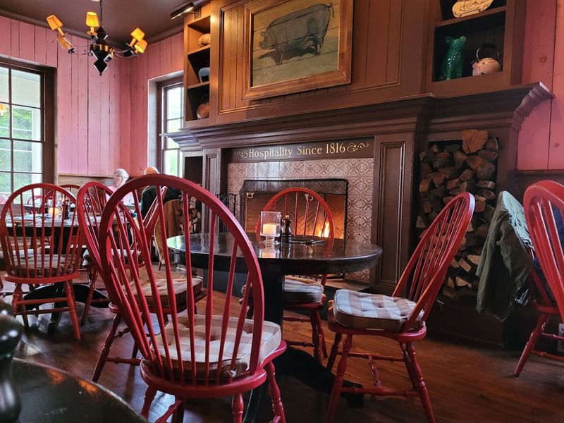 Blue Pig Tavern: Classic American with a Fresh Twist