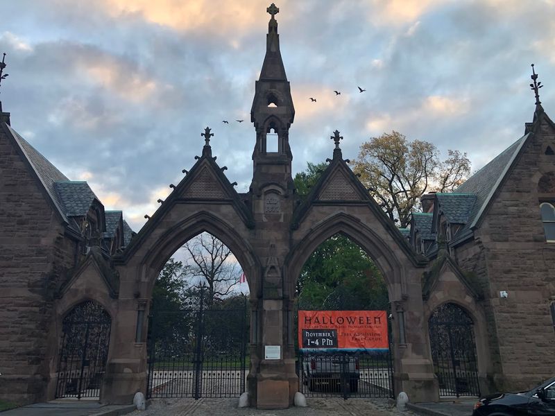 A Cemetery With Serious Historical Credentials