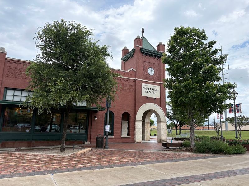 The Ennis Welcome Center