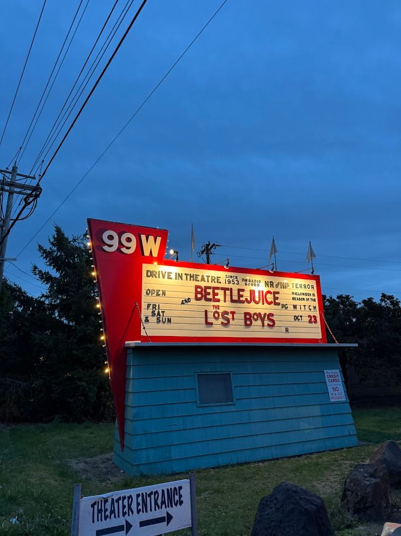 The 50s Aesthetic That Keeps It Authentic