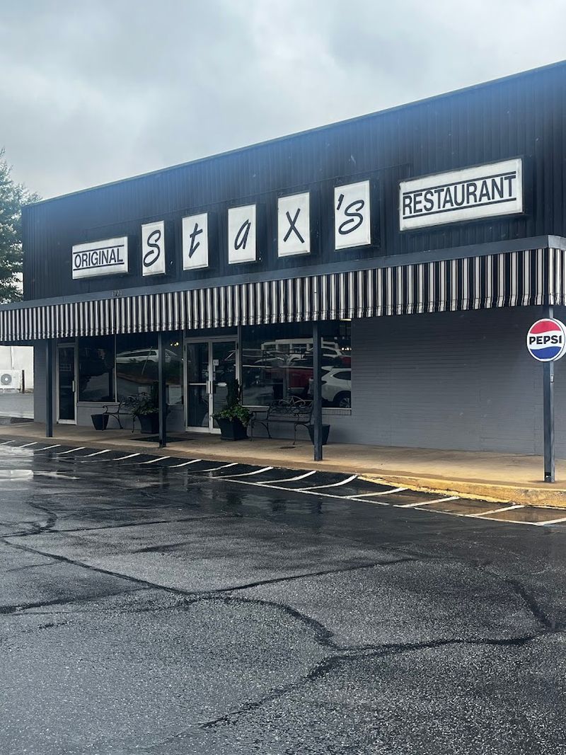 A Neighborhood Staple That Feels Like Part Of Greenville