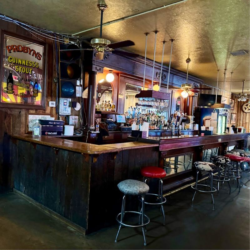 A Historic Arizona Stop With Character