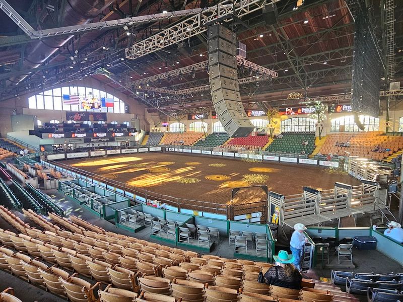 Cowtown Coliseum: Where Rodeo History Was Made