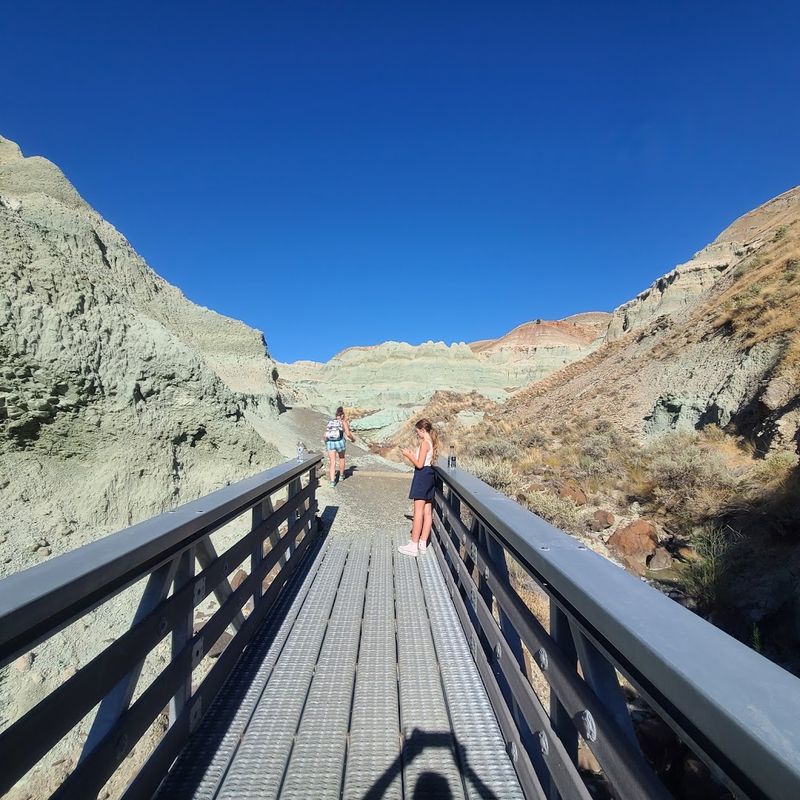 What to Bring for a Day Trip Out Here