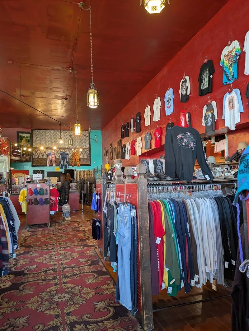 What to Expect From the Clothing Selection