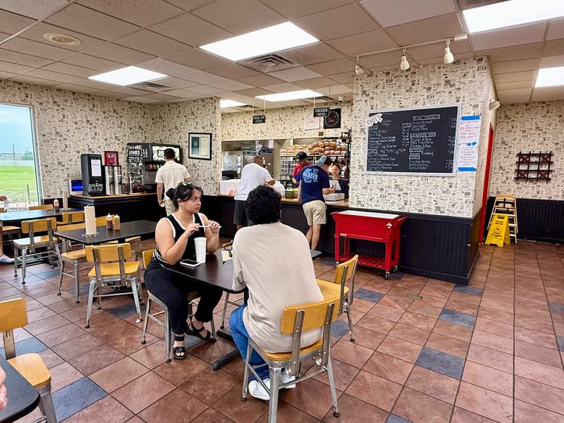 Post-Oak Smoke Done the Right Way