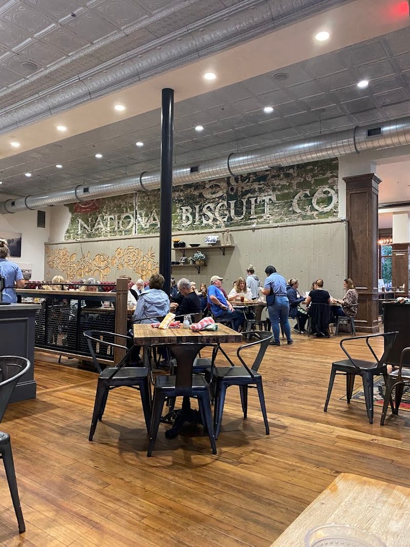 Arriving Early Saves You From Standing Around Hungry