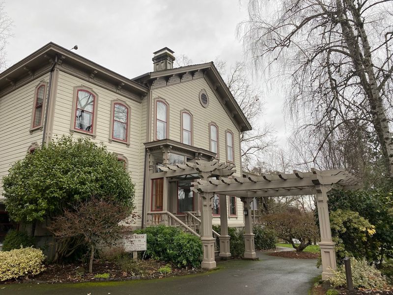 Bush's Pasture Park: The Stunning Grounds Around the Mansion