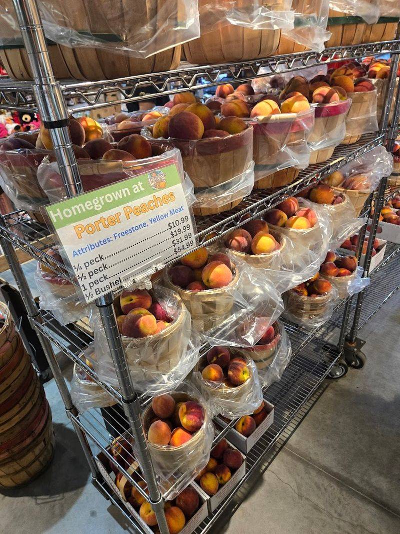 Peach Ice Cream So Fresh It Feels Like Cheating