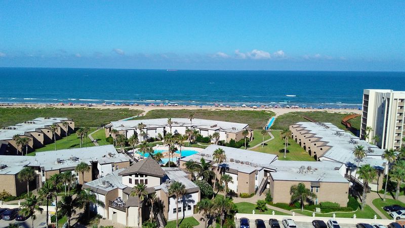 Finding the Island Locals Still Love, Even Now