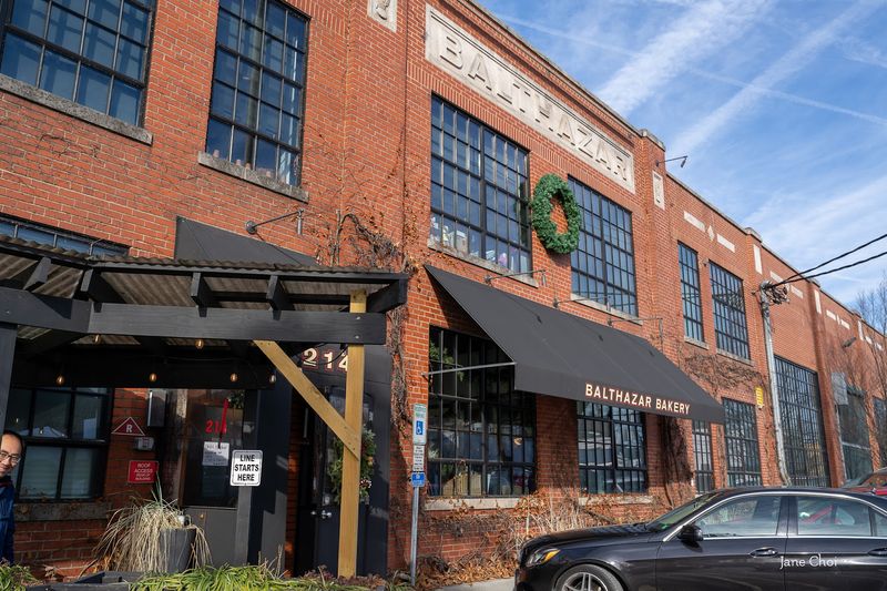 The Legendary Butter Smell That Greets You from the Parking Lot